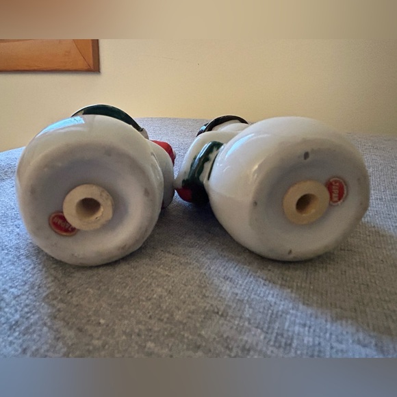 Vintage Mr & Mrs Snowman Salt and Pepper Shakers from 1950’s - Picture 4 of 5